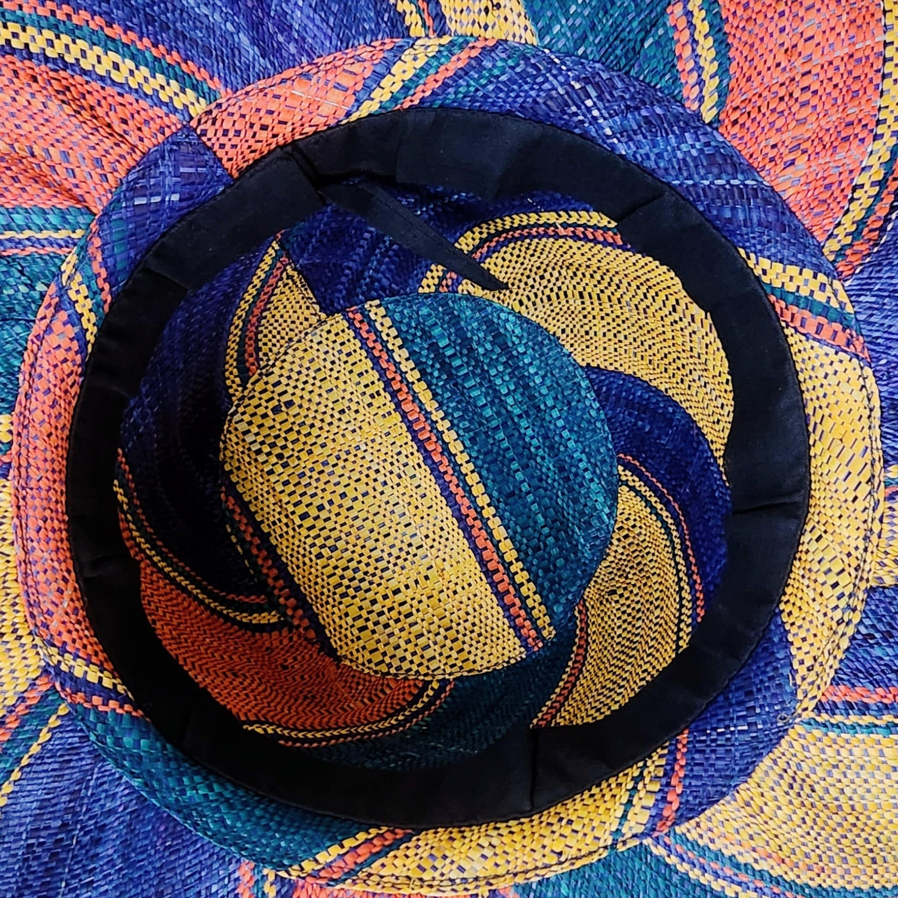 3 of 3: Gugulethu: Madagsacar Big Brim Raffia Sun Hat (Interior)