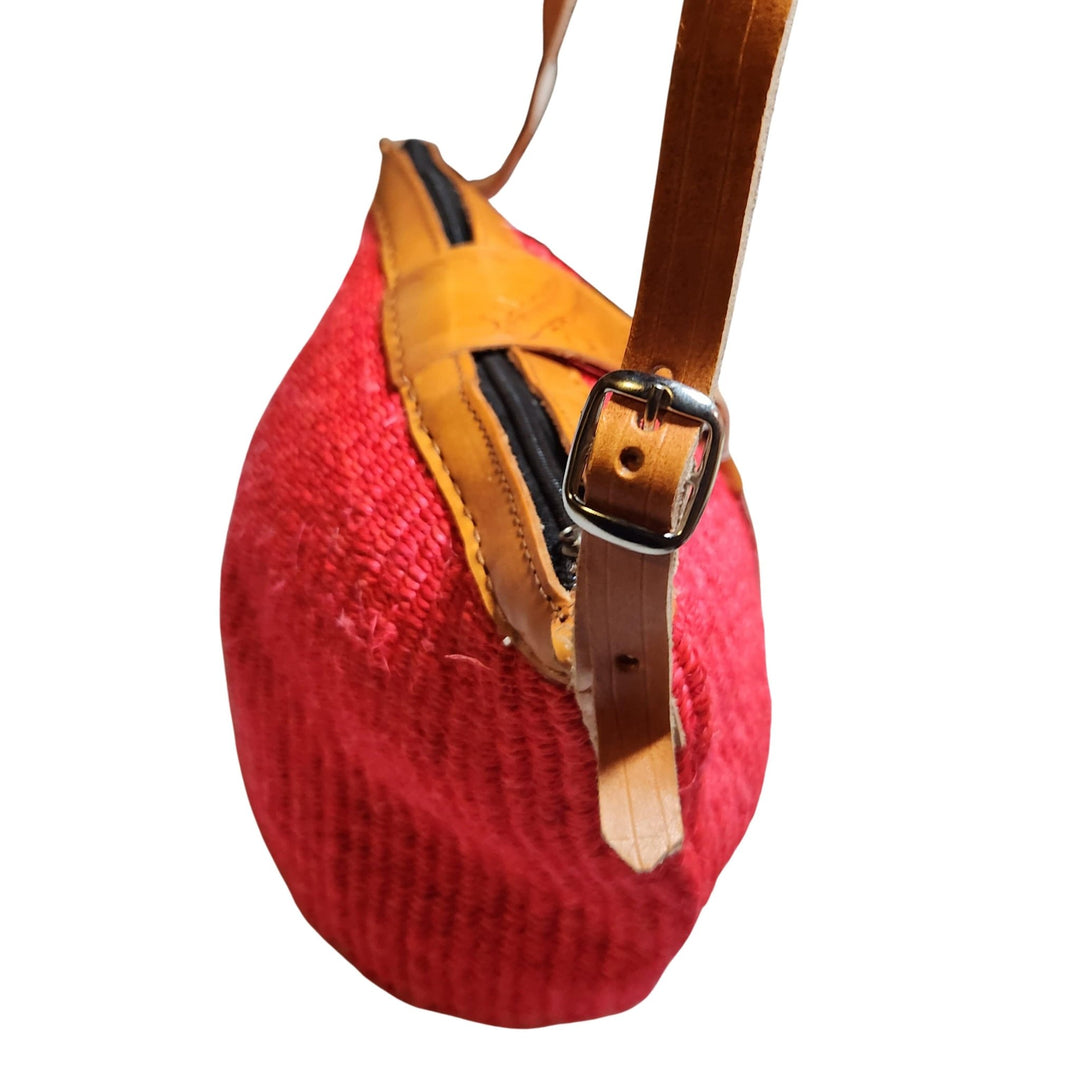 Namelo: Authentic Hand Woven Sisal and Leather Kenyan Kiondo (Red, Detail Top View 2)