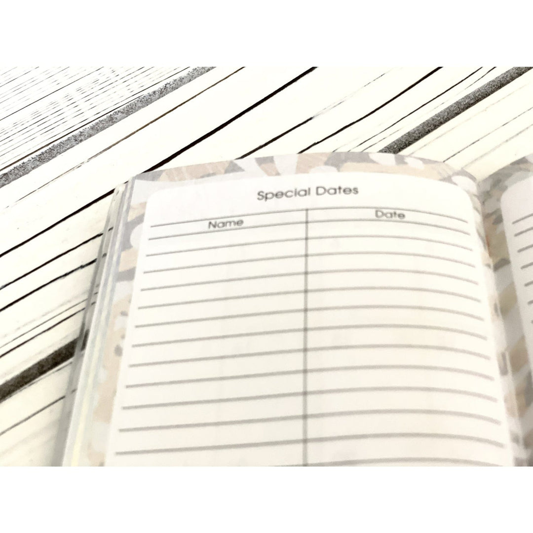 I Am Me by GBaby: 2023-2024 African American Checkbook Planner (Inside)