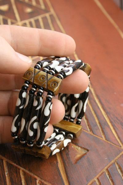 Batik Bone Bracelet III-Jewelry-Boutique Africa-1.5 inches-Cow Bone-The Black Art Depot