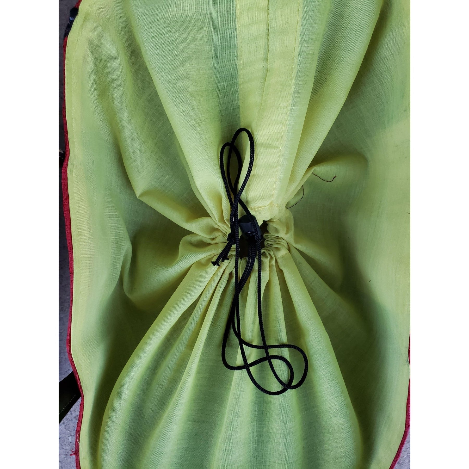 22 of 29: Mirana: Authentic Hand Made Multicolor Madagascar Raffia Hand Bag (Red Multicolor - Interior)