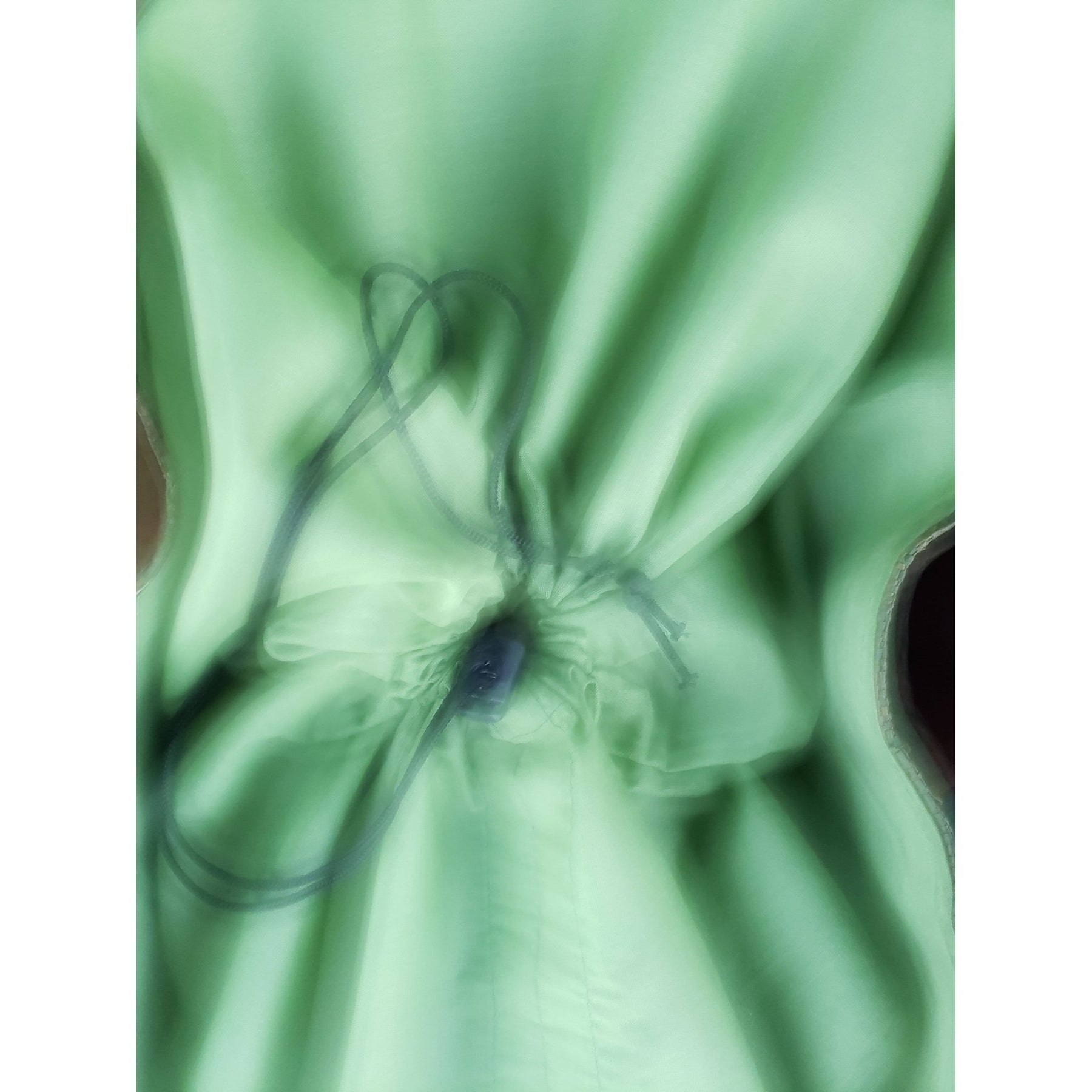 28 of 29: Mirana: Authentic Hand Made Multicolor Madagascar Raffia Hand Bag (Light Green Multicolor - Interior)