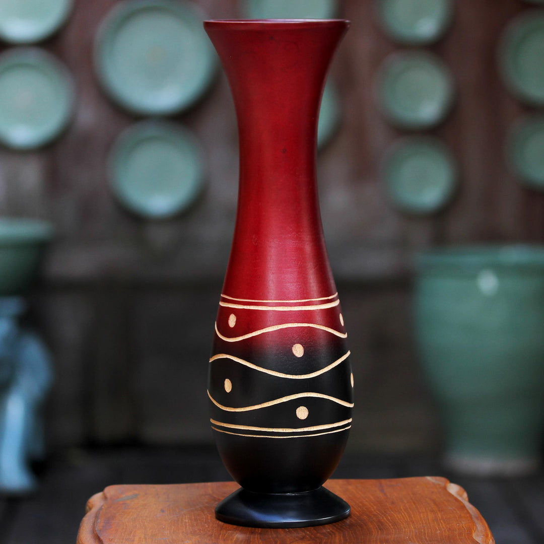 Beautiful Beach: Hand Crafted Red and Black Mango Wood Vase by Saifon (Thailand)