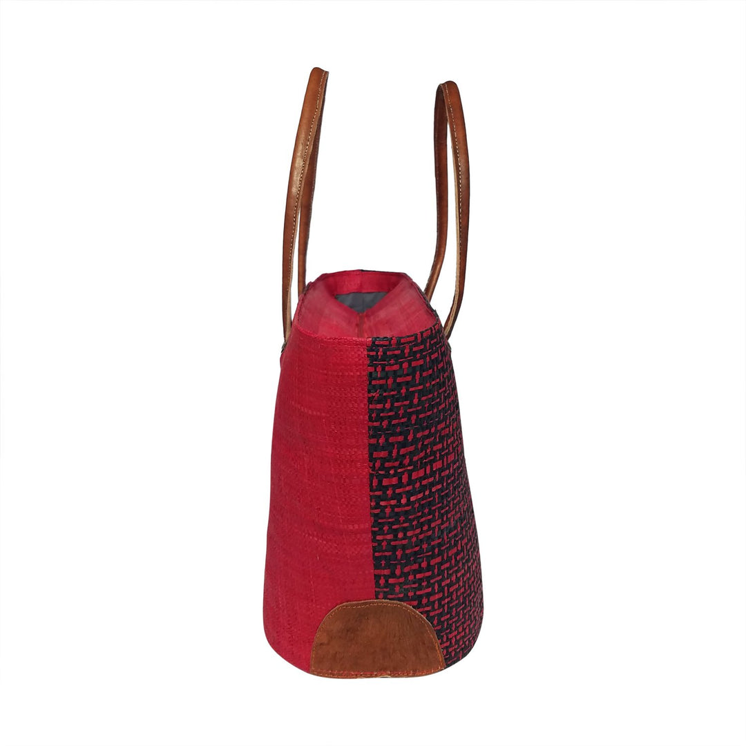 Christelle: Authentic Handmade Red and Black Madagascar Raffia Buttons Hand Bag