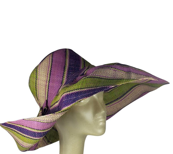 Afua: Hand Woven Madagascar Shapeable Raffia Hat (7 inch brim)