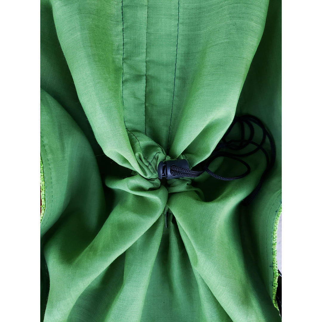 Mirana: Authentic Hand Made Multicolor Madagascar Raffia Hand Bag (Hunter Green Multicolor - Interior)
